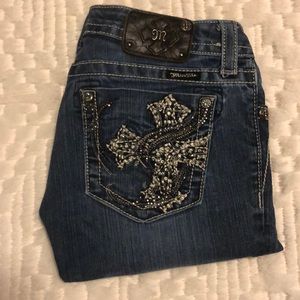 Miss Me Women’s Skinny Embellished Cross Jeans